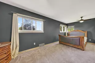 6950 Mohican Ln, Westland, MI 48185 - Photo 22
