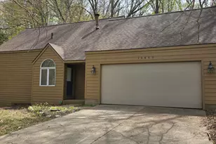 15460 Kelly St, Spring Lake, MI 49456 - Photo 2
