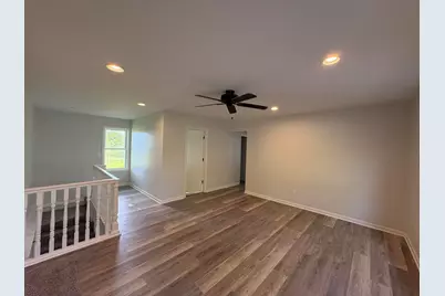 2785 24th Avenue, Hudsonville, MI 49426 - Photo 2