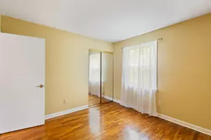 707 Garland Cir, Kalamazoo, MI 49008 - Photo 8