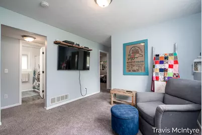 75 Cleveland Street E, Coopersville, MI 49404 - Photo 18