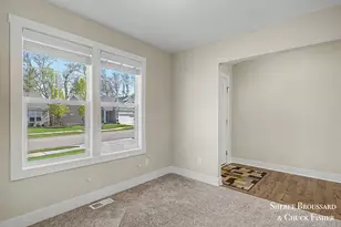 2914 Veld Creek Dr, Rockford, MI 49341 - Photo 6