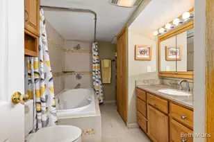 1427 Spaulding Ave SE, Grand Rapids, MI 49546 - Photo 36