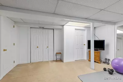 1427 Spaulding Avenue SE, Grand Rapids, MI 49546 - Photo 34