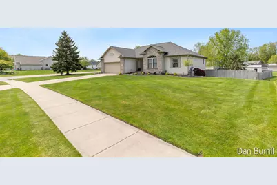 5909 Simon Drive SW, Wyoming, MI 49418 - Photo 2