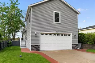 8412 Brower Lake Dr NE, Rockford, MI 49341 - Photo 4