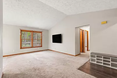 177 Glen Eagle Drive NE, Rockford, MI 49341 - Photo 4