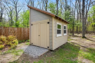 15868 Forest Side Drive, Grand Haven, MI 49417 - Photo 18