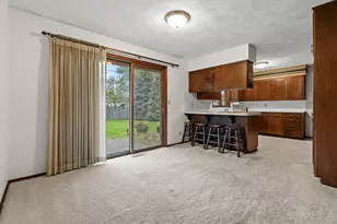 2286 Shiawasee Ln, Stevensville, MI 49127 - Photo 6