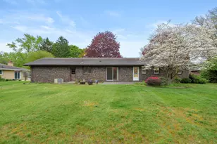 2286 Shiawasee Ln, Stevensville, MI 49127 - Photo 42