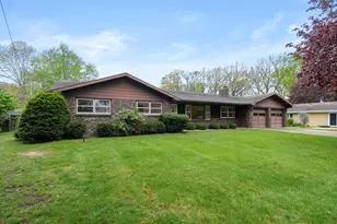 2286 Shiawasee Ln, Stevensville, MI 49127 - Photo 40