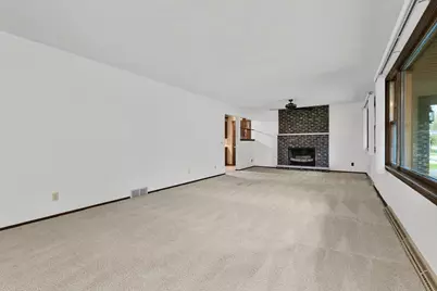 2286 Shiawasee Lane, Stevensville, MI 49127 - Photo 12