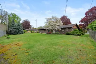 2286 Shiawasee Ln, Stevensville, MI 49127 - Photo 40