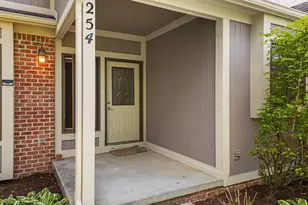 254 Hunters Trail, Ann Arbor, MI 48103 - Photo 4