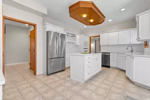 254 Hunters Trail, Ann Arbor, MI 48103 - Photo 14