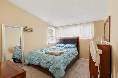 600 Saint Clair Avenue NW, Grand Rapids, MI 49534 - Photo 12