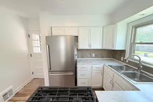 1350 Giddings Ave SE, Grand Rapids, MI 49506 - Photo 14