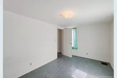 533 Fulton Street, Grand Haven, MI 49417 - Photo 16