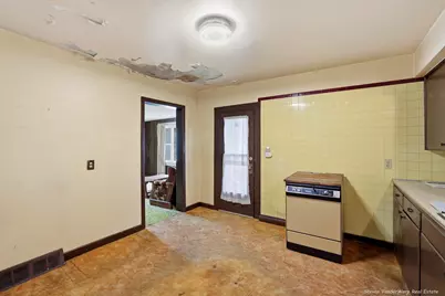 533 Fulton Street, Grand Haven, MI 49417 - Photo 10
