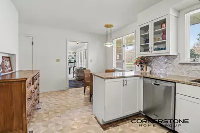 209 Franklin Street, Ludington, MI 49431 - Photo 10