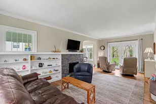 619 Homecrest Ave, Kalamazoo, MI 49001 - Photo 4