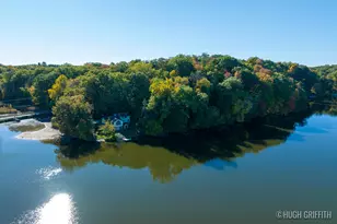 6811 Burger Dr SE, Grand Rapids, MI 49546 - Photo 24