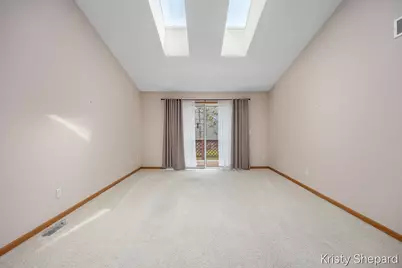4504 Woodrose Court SE, Grand Rapids, MI 49508 - Photo 6