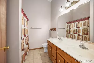 4504 Woodrose Court SE, Grand Rapids, MI 49508 - Photo 14