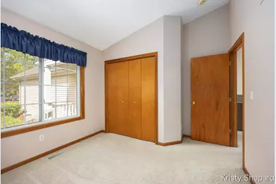 4504 Woodrose Court SE, Grand Rapids, MI 49508 - Photo 16