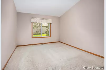 4504 Woodrose Court SE, Grand Rapids, MI 49508 - Photo 12
