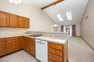 4504 Woodrose Ct SE, Grand Rapids, MI 49508 - Photo 4