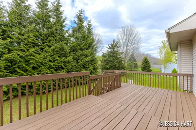 321 Pioneer Trail NE, Cedar Springs, MI 49319 - Photo 20
