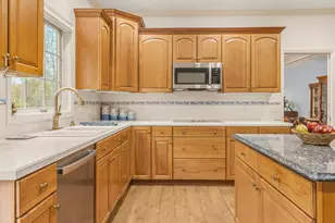 2166 Lamberton Creek Ln NE, Grand Rapids, MI 49505 - Photo 12