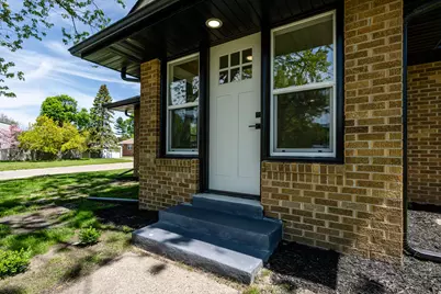 1503 Langley Avenue, Saint Joseph, MI 49085 - Photo 4