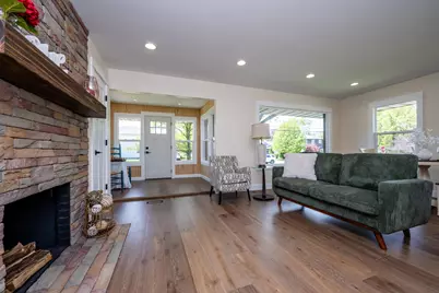 1503 Langley Avenue, Saint Joseph, MI 49085 - Photo 6
