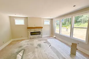 5859 Vly Pt Dr SE, Caledonia, MI 49316 - Photo 6