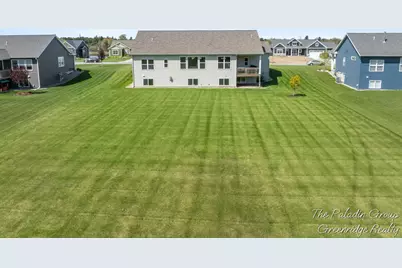 9404 Shoreway Drive, West Olive, MI 49460 - Photo 40