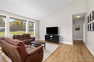 9404 Shoreway Dr, West Olive, MI 49460 - Photo 10
