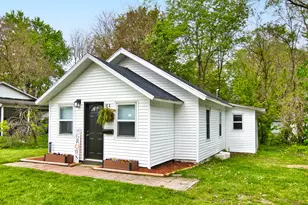 1020 N 8th St, Niles, MI 49120 - Photo 2