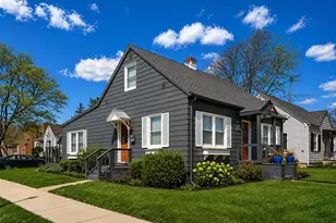 2516 S State St, Saint Joseph, MI 49085 - Photo 2
