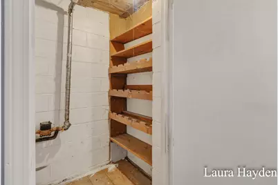 1910 Gordon, Lansing, MI 48910 - Photo 24