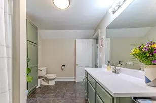 832 Sigsbee St SE, Grand Rapids, MI 49506 - Photo 32