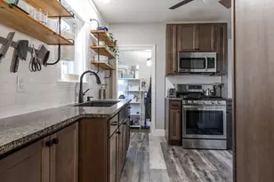 832 Sigsbee St SE, Grand Rapids, MI 49506 - Photo 20