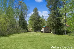 8791 S Old State Ave, Farwell, MI 48622 - Photo 24