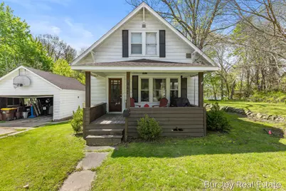 447 E Lincoln Avenue, Ionia, MI 48846 - Photo 1