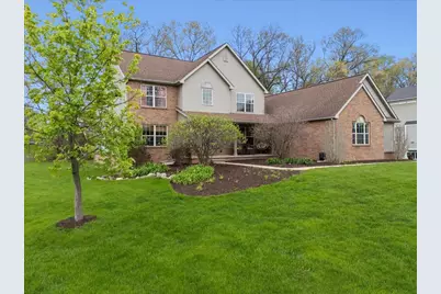 9783 Viewcrest Court, Howell, MI 48843 - Photo 4
