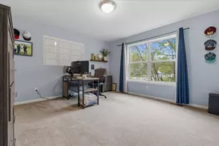 9783 Viewcrest Ct, Howell, MI 48843 - Photo 28