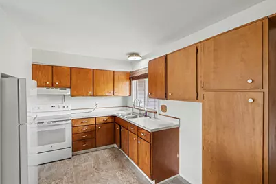 613 Murray Drive, Tecumseh, MI 49286 - Photo 8