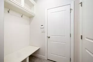 3000 N Spurway Dr, Ann Arbor, MI 48105 - Photo 40