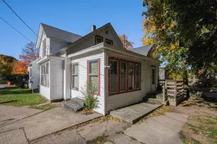 955 Colfax Ave, Benton Harbor, MI 49022 - Photo 30